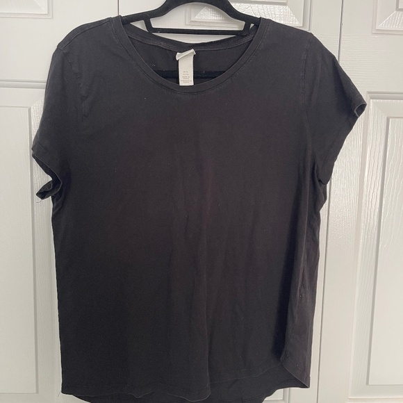 Tee-shirts--assorted - Picture 13 of 13